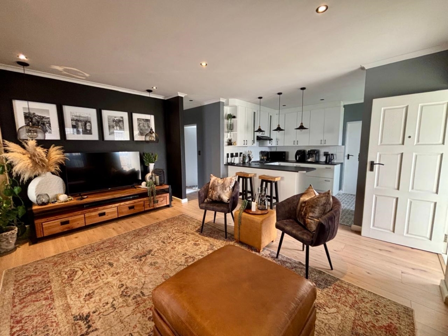 To Let 3 Bedroom Property for Rent in Windsor Park Estate Western Cape